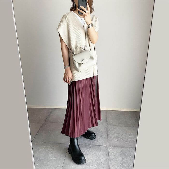 これ1枚でコーデの幅がグッと広がる Gu ポンチョベストは買い ローリエプレス