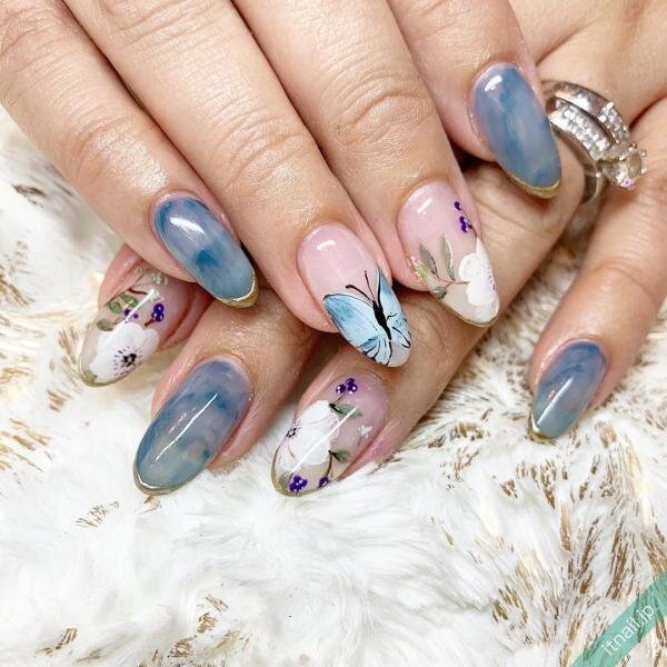 春におすすめの バタフライネイル 集 アートもビッグパーツも楽しもう ローリエプレス
