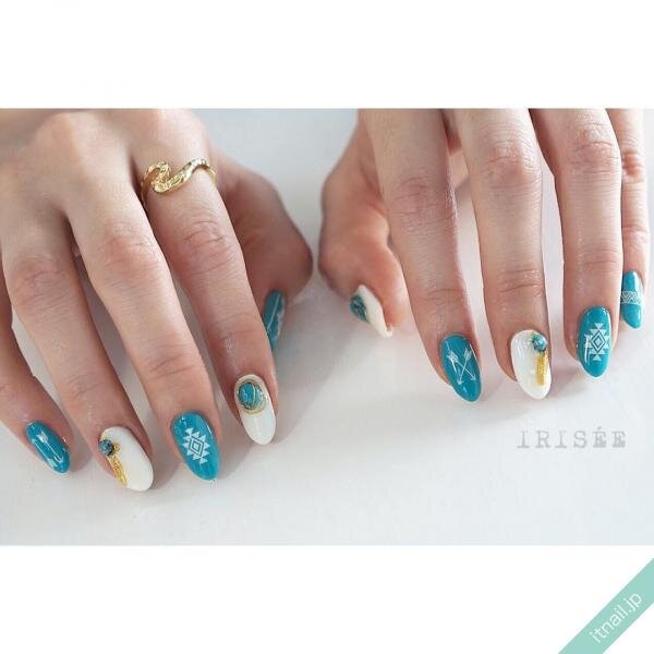 ターコイズネイル で夏の装いをより楽しく ローリエプレス