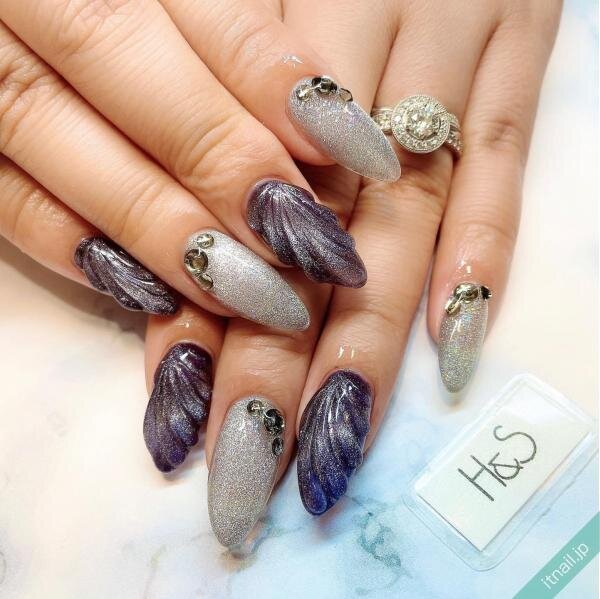 夏の主役は お目立ちマーメイドネイル で決まり おすすめデザイン10選 ローリエプレス