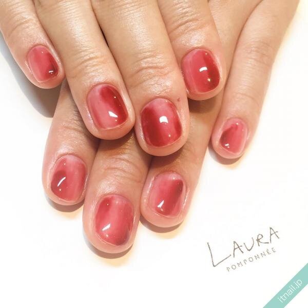 透け感が可愛い カラフルなのに上品なシロップネイルデザイン ローリエプレス