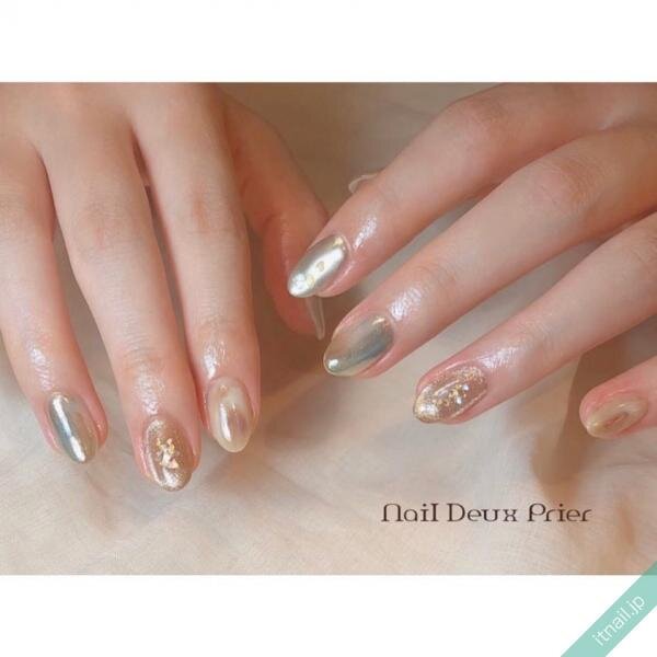 大人の冬ネイルにおすすめ ベージュ グリーン のネイルデザイン集 ローリエプレス 大人の冬ネイルにおすすめ ベージュ グリーン のネイルデザイン集 ローリエプレス