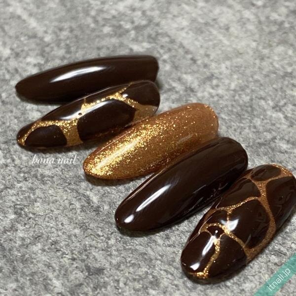 絶対にマネしたくなる オシャレな アニマル柄ネイル 特集 ローリエプレス