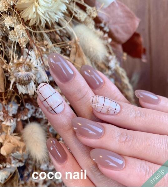 30代以上におすすめ シンプルネイルに合う 柄ネイル 特集 ローリエプレス