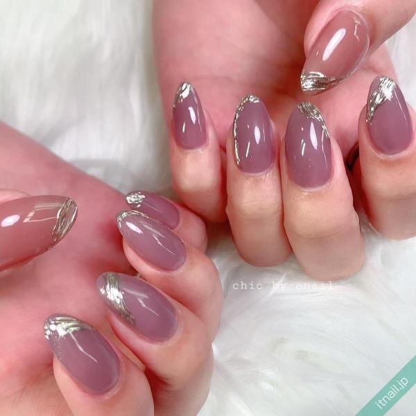 エレガントな パープルネイル 特集 いろいろな パープル 集めました ローリエプレス