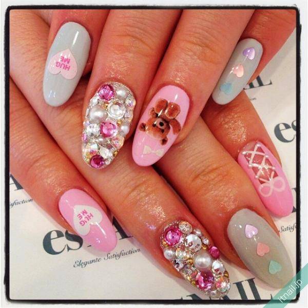 可愛い指先にほっこり テディベアをアートしたネイルデザイン ローリエプレス