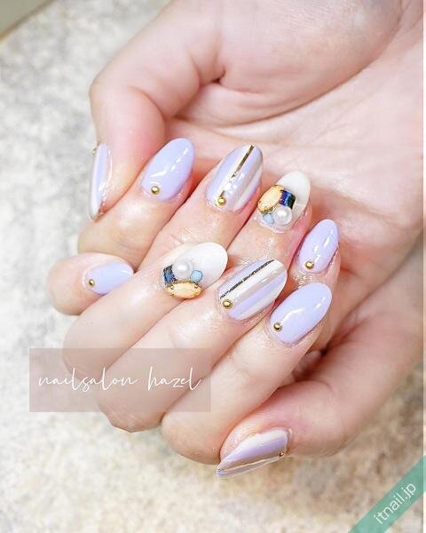 ストライプ柄のハンド フットネイル特集 定番をおしゃれにアップグレード ローリエプレス