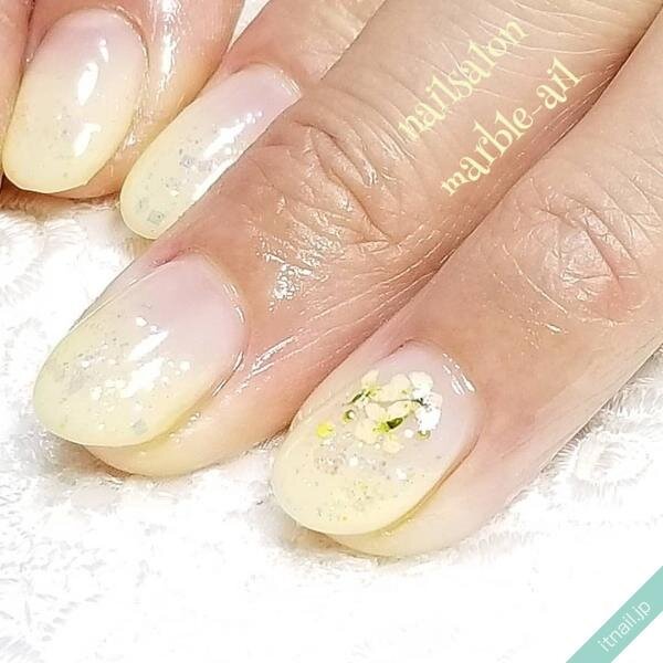 このコンビが最強 押し花 グラデーション のおすすめネイル10選 ローリエプレス