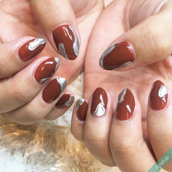 今年もあと少し 19年流行したネイルを総おさらい ローリエプレス