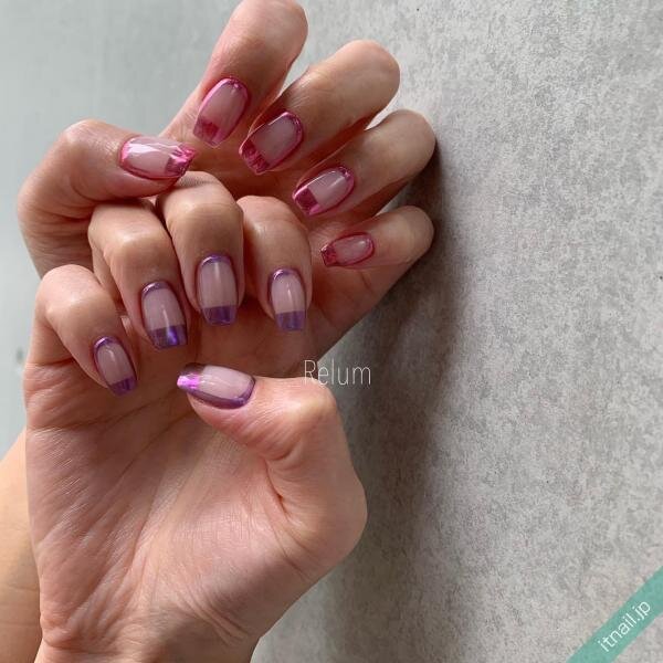 個性派ネイル ニュアンス ミラー マグネット 真似したくなるモードなデザイン10選 ローリエプレス