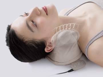 寝ころぶだけでストレッチとマッサージ