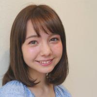 海やプールのメイクで使える夏におすすめ青コスメ 動画 ローリエプレス