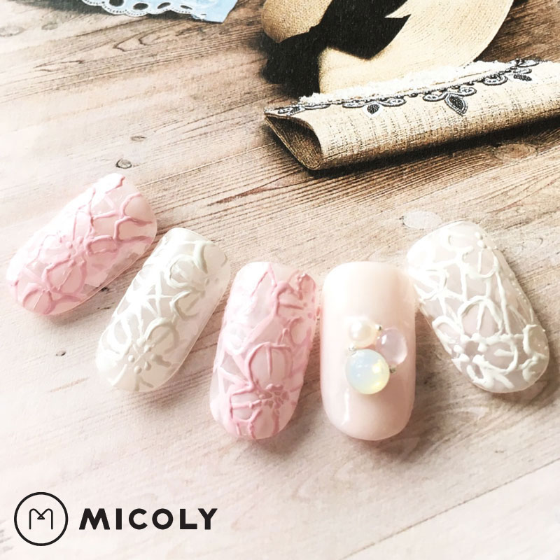 17年春夏トレンドネイルデザイン選 押し花やピンクでかわいく 保存版 ローリエプレス
