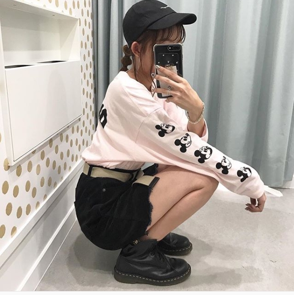 美尻の秘訣は生活習慣にアリ 簡単ストレッチで引き締まったお尻をゲット ローリエプレス