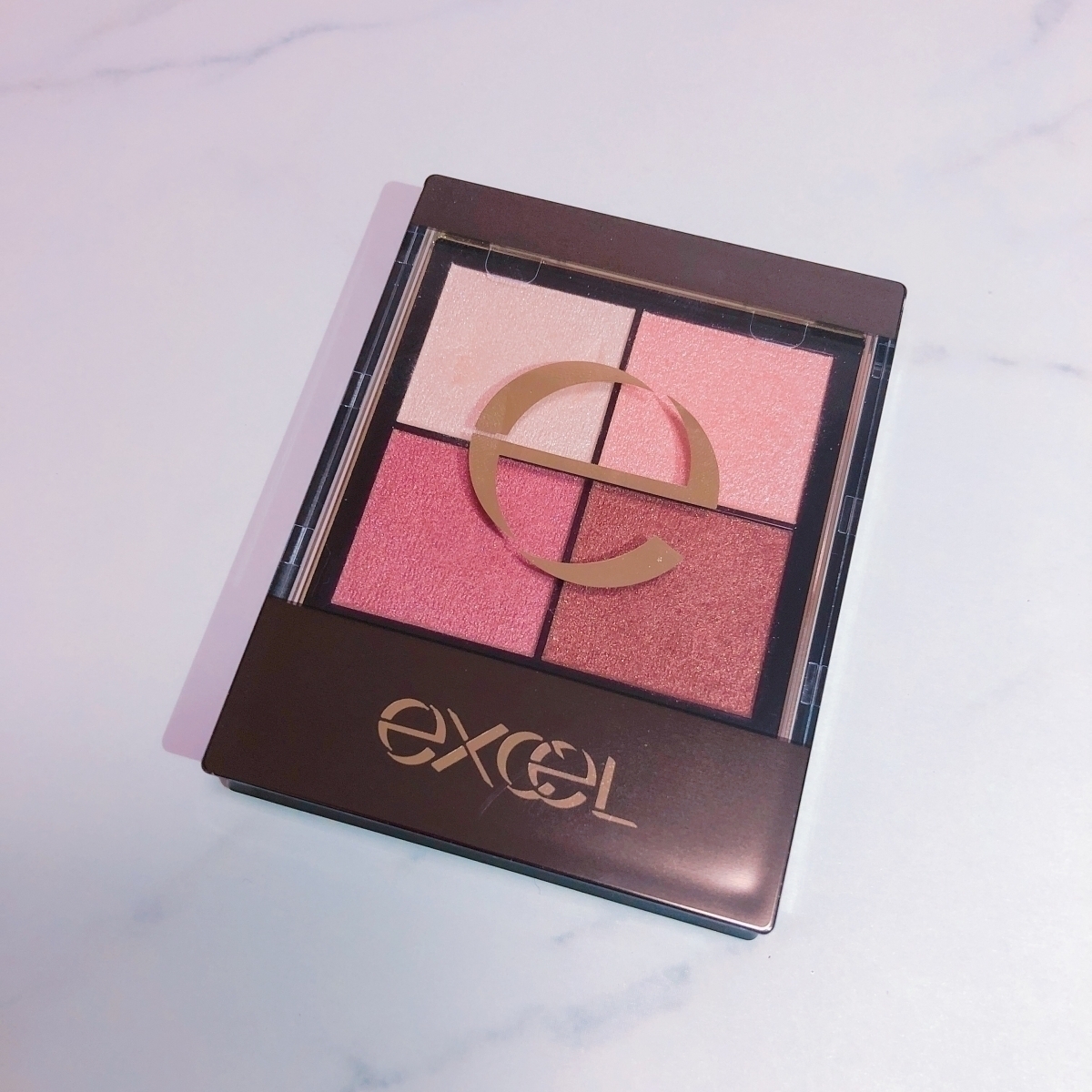 誰でもおしゃれな置き画が撮れる 秘密にしたい撮影テク アプリはこれ ローリエプレス