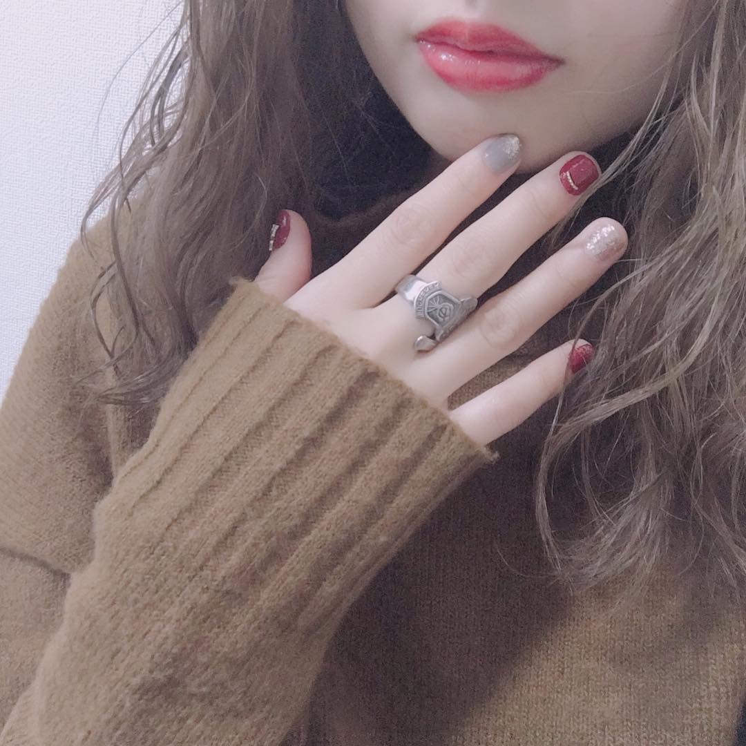 ファンデーションが浮く原因は 化粧崩れ対策 正しい塗り方を解説 ローリエプレス