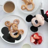 おうちディズニーフードでランド気分 うちカフェメニュー 公式 100均グッズまとめ ローリエプレス
