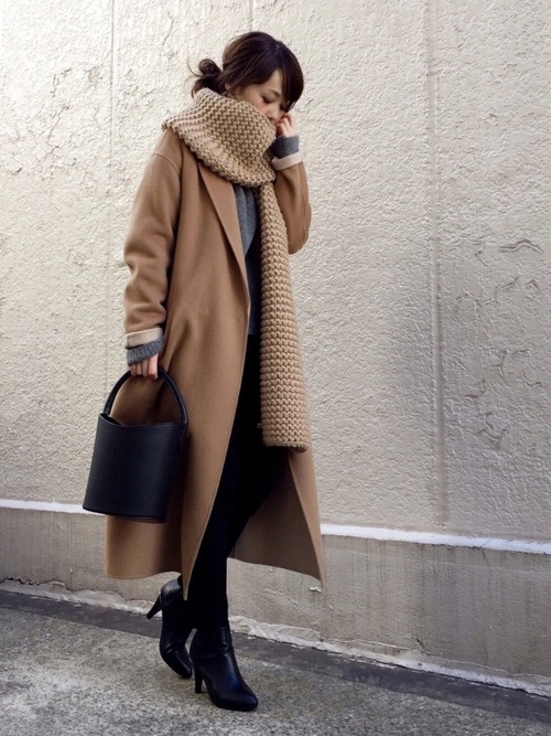 男子ウケ抜群なキャメルコートを使ったおすすめモテコーデ ローリエプレス