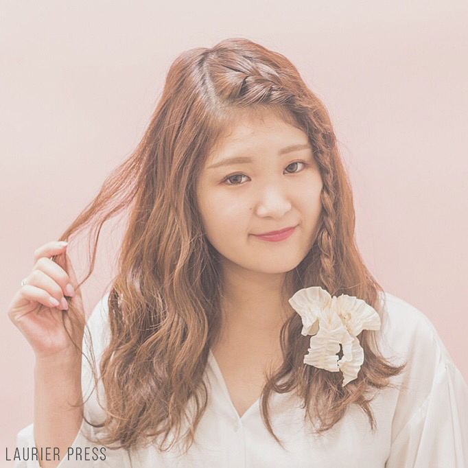 三つ編みの上手なやり方 かわいいヘアアレンジ方法を伝授 種類別 ローリエプレス