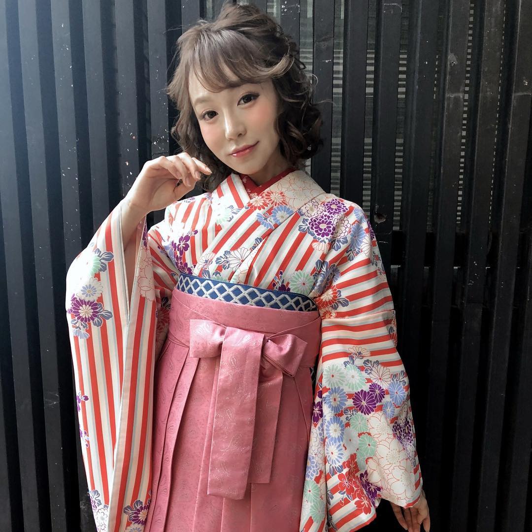 卒業式の袴 ヘアアレンジはもう決めた キュートなデザイン アレンジまとめ ローリエプレス