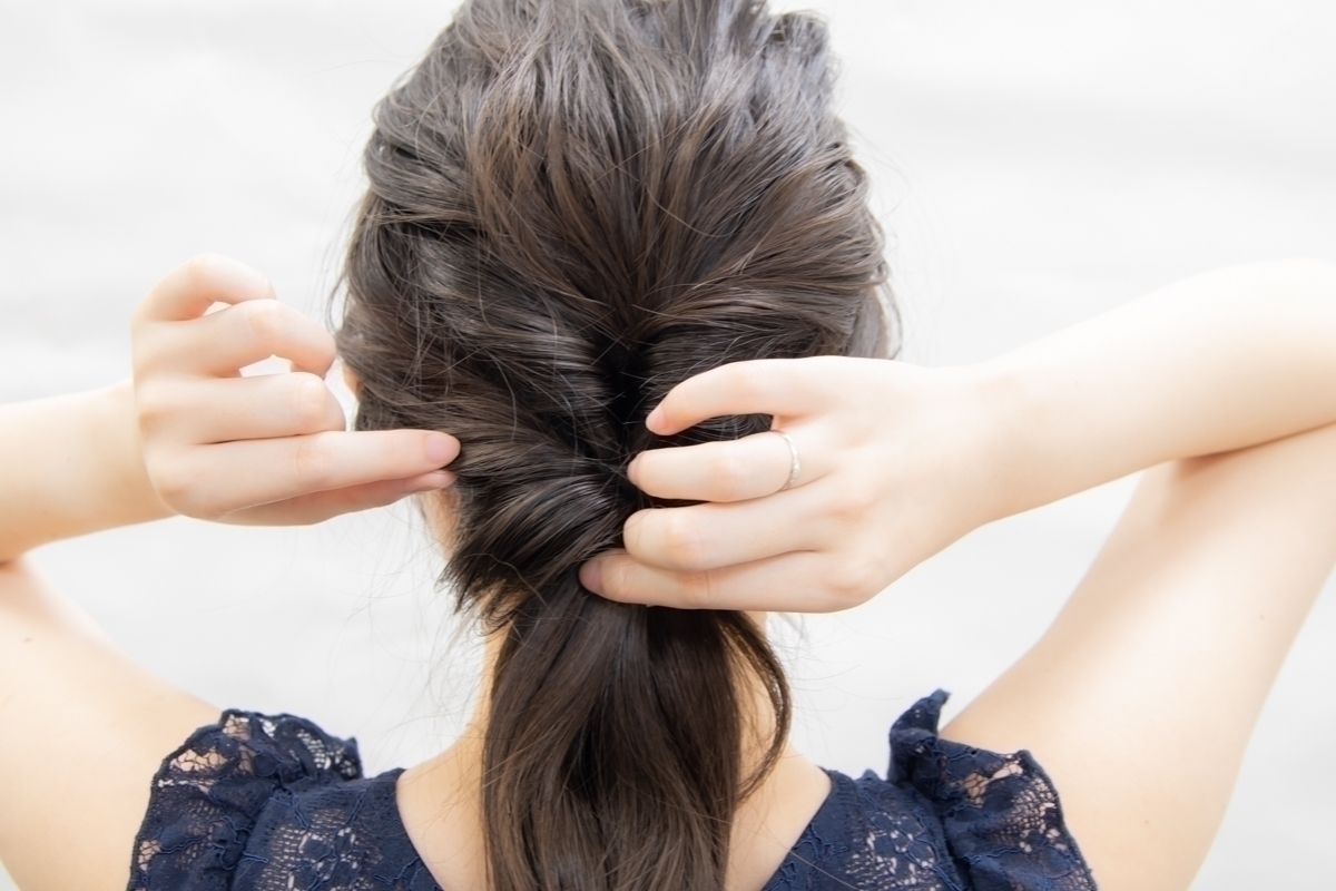 春 卒業式 結婚式ヘアスタイル アレンジ集 セルフorサロンどっち派 ローリエプレス