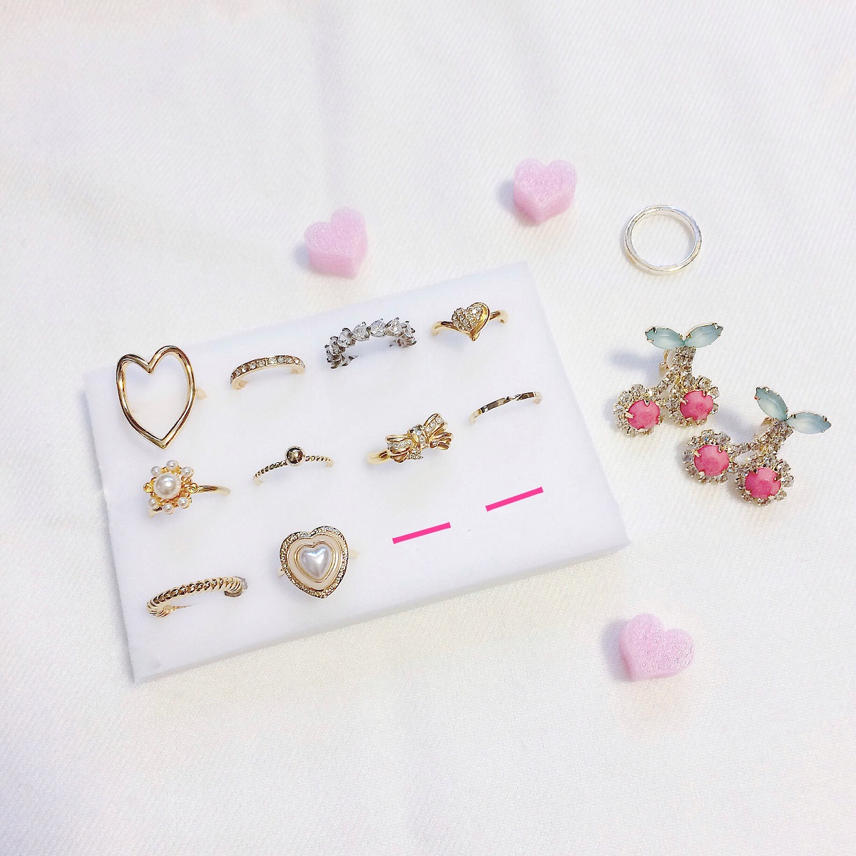 アクセサリーや小物をかわいく収納したいの 100均ケースをdiy ローリエプレス