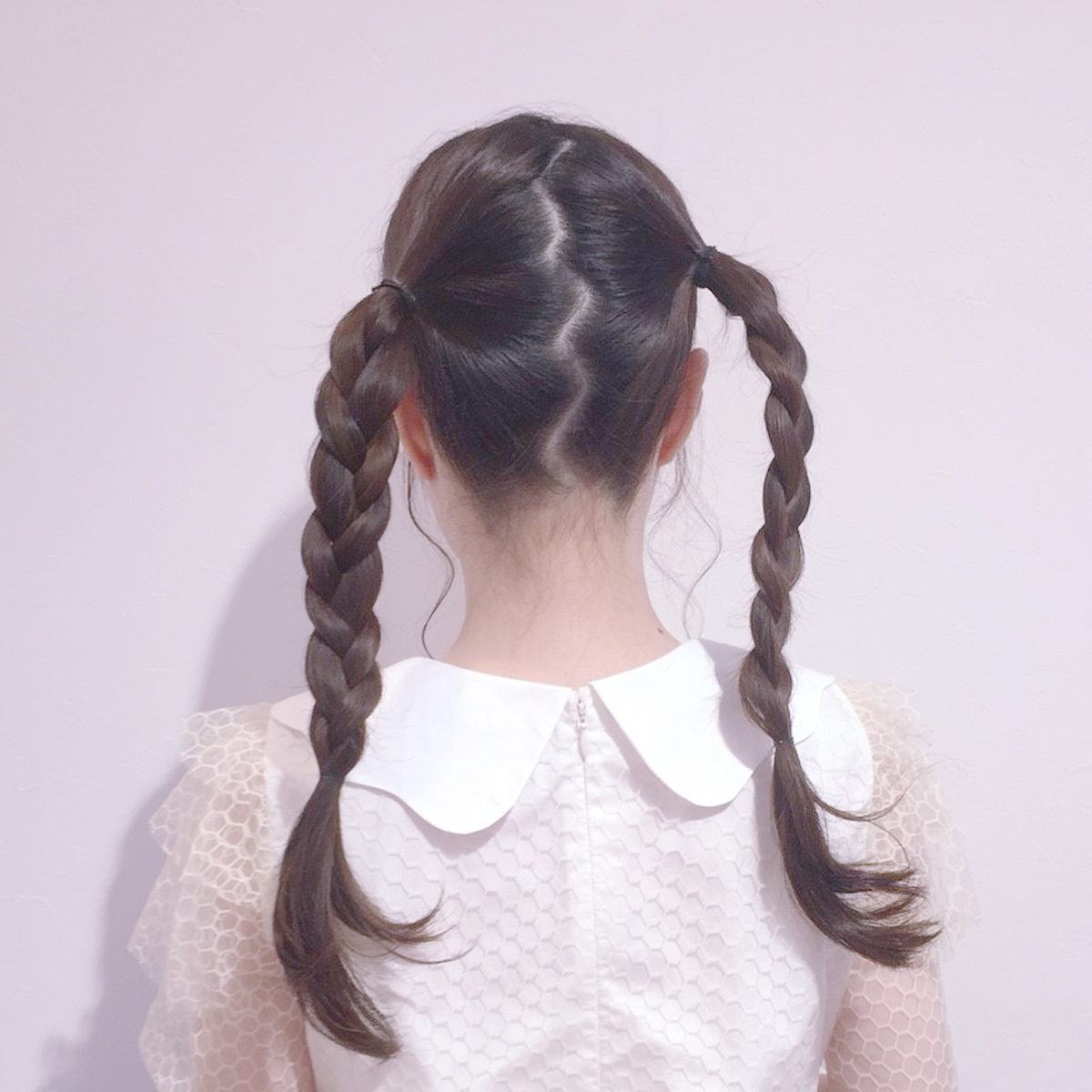 美容師さん直伝 夏の汗や湿気に負けない長さ別ヘアアレンジのやり方 ローリエプレス