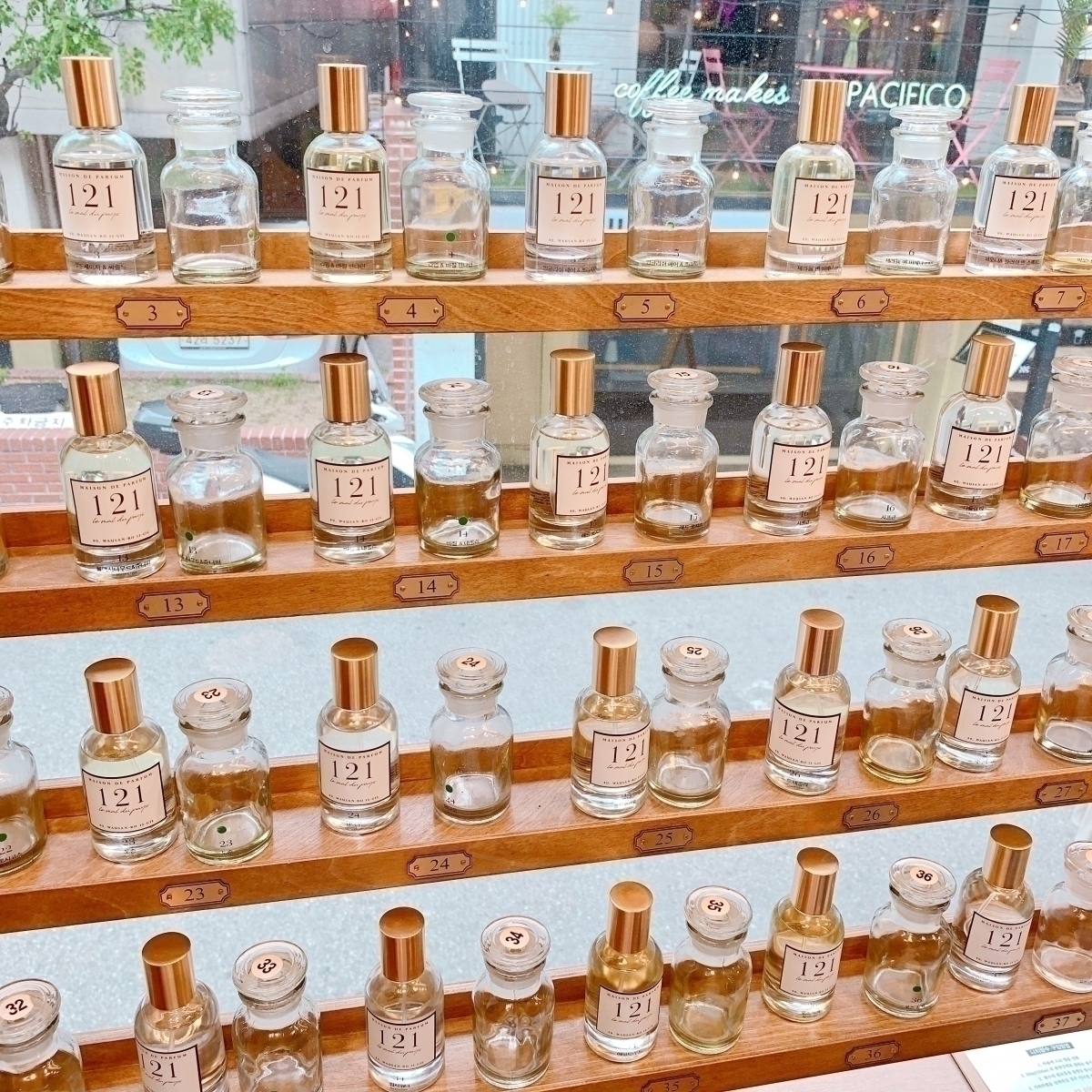 最新版 韓国の話題のお土産店3選 オリジナル香水をつくれるお店も ローリエプレス