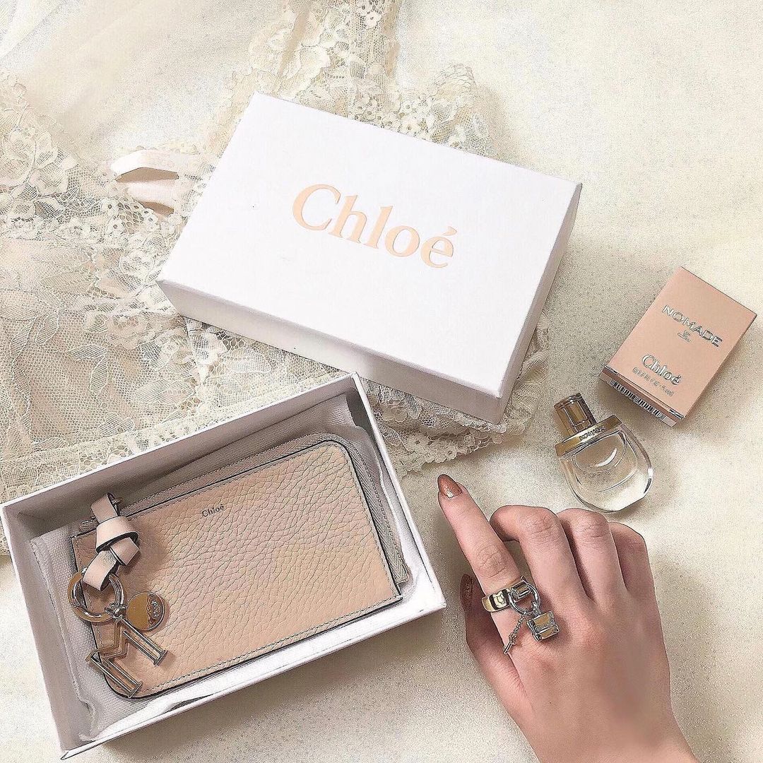 彼氏からのうれしいプレゼント 誕生日や記念日にほしいおねだりリスト11選 ローリエプレス