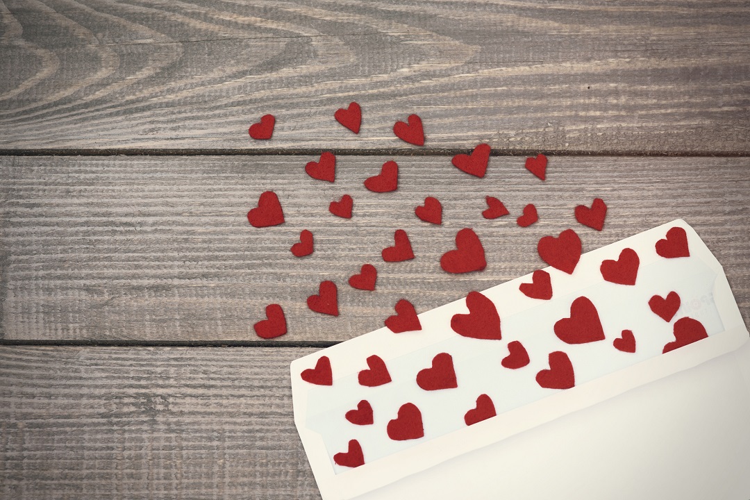 夏までに好きな彼とカップルに 部活やサークル内恋愛の注意点 ローリエプレス