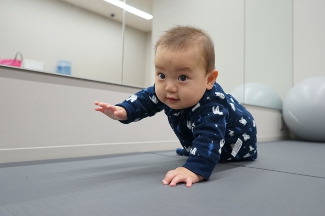 赤ちゃんがはいはいするのはいつから 練習方法や注意点をチェック 19年10月3日 エキサイトニュース