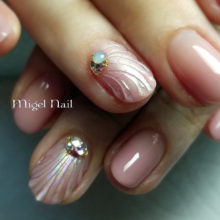 アクティブ花嫁タイプのブライダルネイル特集 21 ローリエプレス