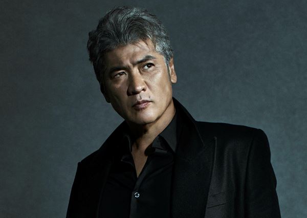 吉川晃司、デビュー40周年を記念するライブ映像作品リリース決定