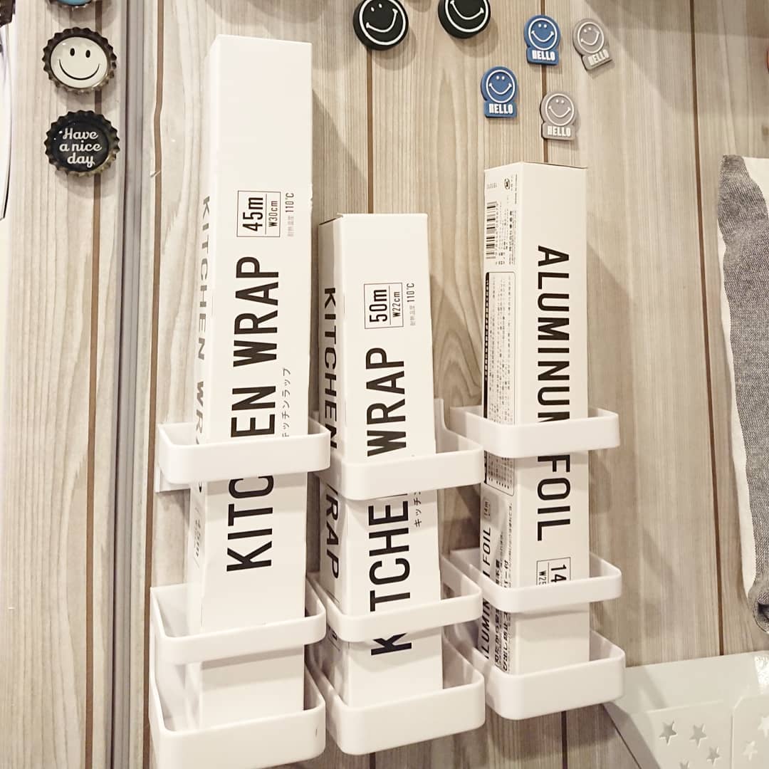 100均 冷蔵庫に貼れる マグネット収納アイテムと活用法を紹介 ローリエプレス