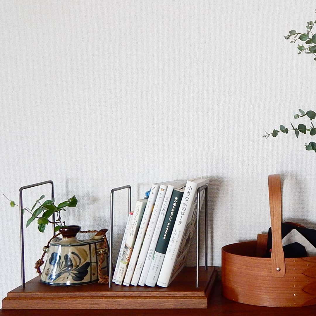 本の収納 おしゃれに見せる 隠してスッキリ おすすめ収納グッズも紹介 ローリエプレス 本の収納 おしゃれに見せる 隠してスッキリ おすすめ収納グッズも紹介 ローリエプレス