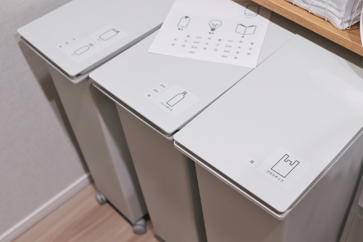 100均ラベルシールが便利 わかりやすく収納できるラベル付けアイデア集 ローリエプレス