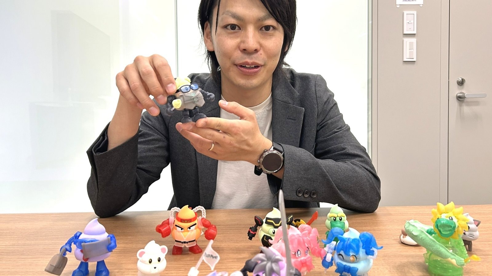 う*ん様 『東和玩具　コチコチ』 いかに簡単に、きれいな“うんこ”を作れるか…」なぜBANDAI SPIRITSは
