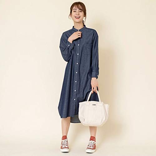 デニムワンピースの秋コーデ集 おしゃれな着こなし方で大人女子に ローリエプレス