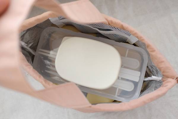 幼稚園のお弁当 年少さんでも使いやすいお弁当箱 ランチバッグ見つけた Pr E レシピ 料理のプロが作る簡単レシピ 3 5ページ