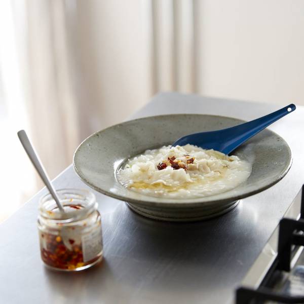 冷凍餃子を使えば簡単 ダシも具もいらない 台湾風おかゆ レシピ E レシピ 料理のプロが作る簡単レシピ 1 2ページ