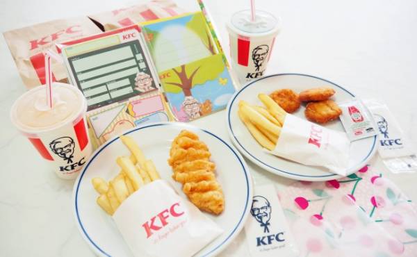 ケンタッキー 新作おもちゃがかわいい キッズセットと便利な裏技４つ 21年4月25日 ウーマンエキサイト 1 2