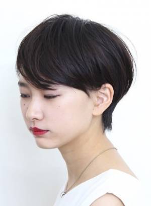 ショートヘアにしたい方に☆おしゃれでクールなショート&ボブスタイル特集！｜ウーマンエキサイト(1/2)