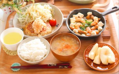 片づけだけじゃない 食事にトレイを使ったら意外なメリットいっぱい 2019年11月22日 ウーマンエキサイト 1 2