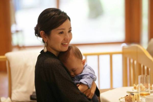 0歳 3歳連れでもこんなに楽しめた 結婚式参列は事前準備がキモ 年1月27日 ウーマンエキサイト 1 2 0歳 3歳連れでもこんなに楽しめた 結婚式参列は事前準備がキモ 年1月27日 ウーマンエキサイト 1 2