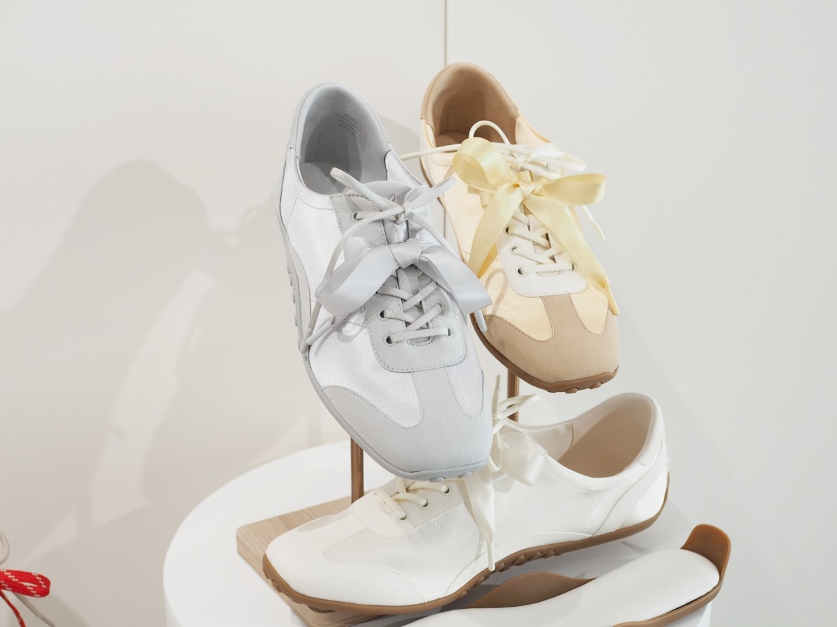 ★新品★ VIVAIA 靴 フラットシューズ 長時間履ける イエロー 23.5 春靴は何を選ぶ？ オンオフ使える新作フラットシューズを「VIVAIA」で