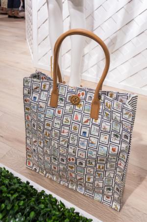 トリーバーチ財布「新宿伊勢丹限定」日本限定レア商品 Tory Burch - トリーバーチ財布「新宿伊勢丹限定」日本限定レア商品の