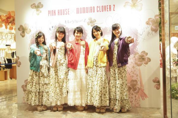 ピンクハウスです。数年前に伊勢丹で購入しています。 花柄男子が流行る？ももクロが新宿伊勢丹でピンクハウスとのコラボを