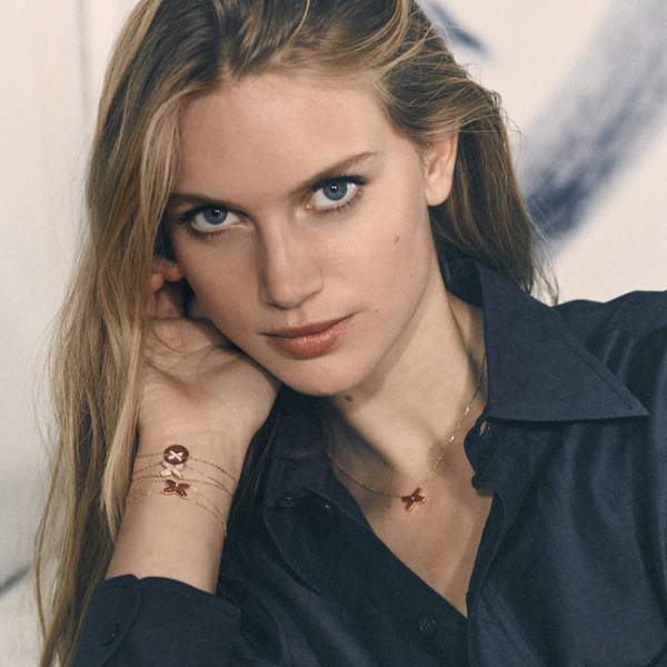 最終値下げショーメ　リアン　カーネリアン ピアス 最終値下げショーメ リアン カーネリアン ピアス - メルカリ