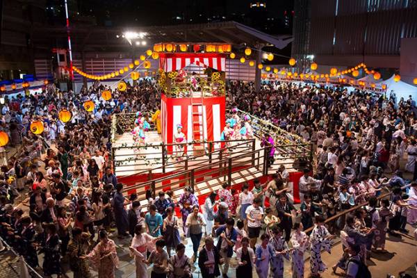 六本木ヒルズの夏イベント 盆踊りや水上ビアガーデン グルメバーガーイベントも E レシピ 料理のプロが作る簡単レシピ 1 3ページ