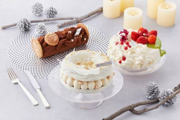 ハイアット リージェンシー 大阪のクリスマス エディブルフラワーを飾った純白のショートケーキなど E レシピ 料理のプロが作る簡単レシピ 1 2ページ